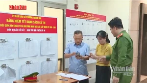 Hanoï accélère l’application des technologies de l'information dans le processus électoral