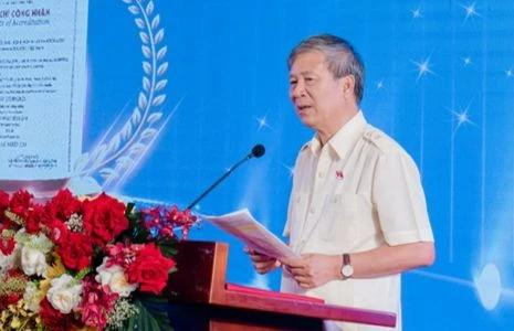 Le professeur Nguyen Anh Tri, député de la délégation de Hanoi et membre de la Commission de la culture et des affaires sociales de l’Assemblée nationale Le professeur Nguyen Anh Tri, député de la délégation de Hanoi et membre de la Commission de la culture et des affaires sociales de l’Assemblée nationale