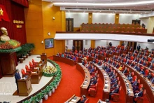 Le 2e Plénum du Comité central. Photo : VNA. 