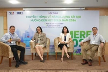 Des journalistes et des experts conjuguent leurs analyses pour identifier les « points de blocage » de la communication sur la transition énergétique en vue de l’objectif Net Zero.