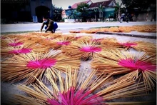 Produits d’encens naturel du village traditionnel de Bao Ân. Photo : suckhoedoisong.vn 