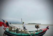 Vietnam : les pêcheurs du Ha Tinh font le plein en mer au début de l’année