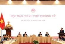 Panorama de la conférence de presse périodique du gouvernement pour le mois de février. Photo : VNA. 