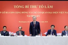 Le secrétaire général To Lam s'exprime lors de la rencontre. Photo : VNA. 