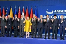 Les ministres participant à la Réunion restreinte des ministres des Affaires étrangères de l’ASEAN. Photo : VNA.