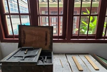 La presse à imprimer utilisée par l’Oncle Hô pour publier Thanh Niên. Photo : QDND