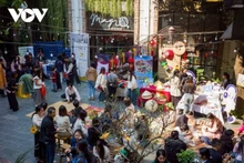 La Génération Z à la rencontre du patrimoine : Quand les jeunes redonnent vie aux traditions