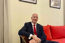 L'ancien ambassadeur britannique au Vietnam, Mark Kent.