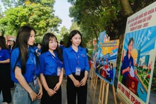 Les équipes d’information mobiles mobilisent l’opinion à l’approche des élections