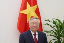 Du 23 au 25 septembre, le vice-Premier ministre permanent du Vietnam, Nguyen Hoa Binh, effectuera une visite officielle de travail aux Émirats arabes unis (EAU).