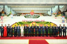 Le secrétaire général To Lam et les dirigeants du Parti et de l’État participent au premier Congrès du Parti du gouvernement (mandat 2025–2030).