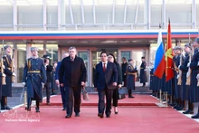 Cérémonie d'adieu du Premier ministre Pham Minh Chinh à l'aéroport international Vnukovo 2, à Moscou. Photo : VNA. 
