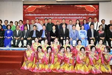 Cérémonie de célébration du 75ᵉ anniversaire des relations diplomatiques Vietnam–Chine à Khon Kaen, en Thaïlande. Photo : baoquocte