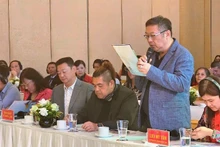 Un représentant d’un voyagiste taïwanais (Chine) partage ses impressions et recommandations à la conférence.