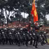 Le contingent féminin d’officiers et de soldats participant aux opérations de maintien de la paix s’entraîne à la Brigade du génie n° 25, dans la ville de Dong Nai. Photo : nhandan.vn