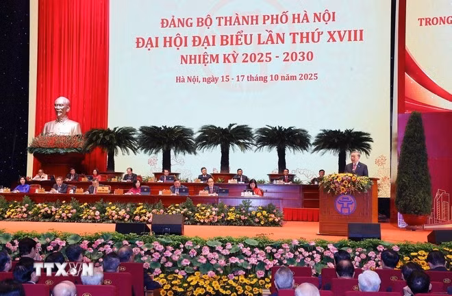 Vue du 18e Congrès du Comité du Parti de Hanoi, le 16 octobre. Photo : VNA.