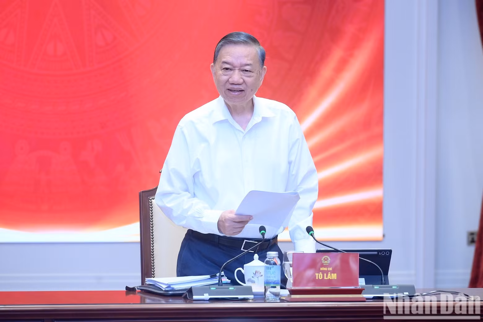 Le Secrétaire général du Parti communiste du Vietnam et président de la République Tô Lâm prononce une allocution d’orientation lors de la séance de septembre 2026 du Comité de pilotage central permanent chargé du perfectionnement des institutions et de l’application de la loi.