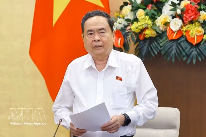 Le président de l’Assemblée nationale, Tran Thanh Man, s'exprime à la réunion. Photo: VNA.
