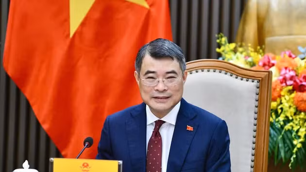 Le Premier ministre Le Minh Hung. Photo : NDEL.