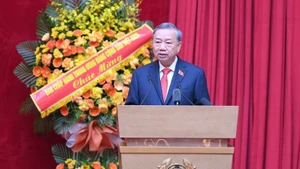 Le secrétaire général du PCV, To Lam, s’adresse au 8e Congrès du Comité central du Parti pour la Sécurité publique (2025-2030). Photo : NDEL.
