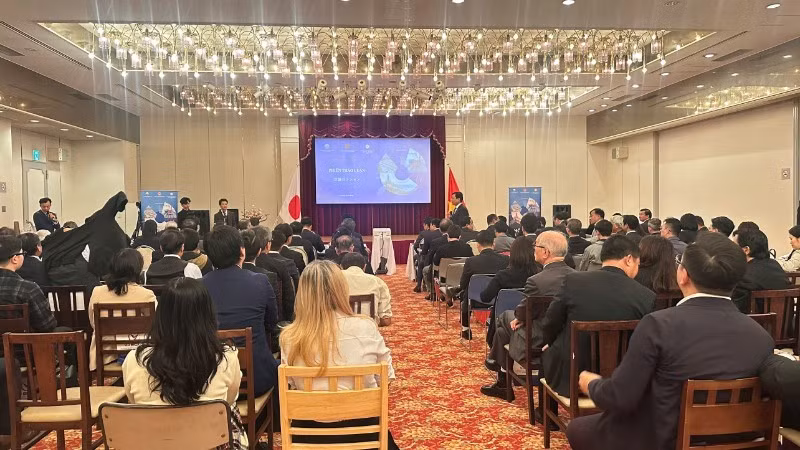 Vue d’ensemble de la “Conférence de promotion des investissements de la province de Tây Ninh dans la région du Kansai. Photo : nhandan.vn