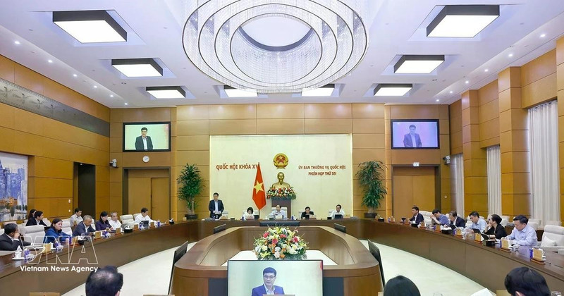 Panorama de la 55e réunion du Comité permanent de l’Assemblée nationale, le 2 mars à Hanoï. Photo : VNA. 