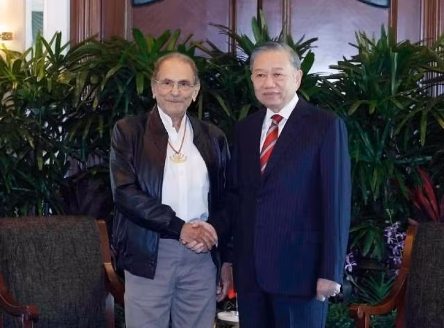 Le secrétaire général du Comité central du Parti communiste du Vietnam et président de la République, To Lam (droite) et le président du Timor-Leste, José Ramos-Horta. Photo : VNA.