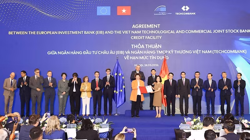 Vue d’ensemble de la cérémonie de signature de l’accord. Photo: nhandan.vn