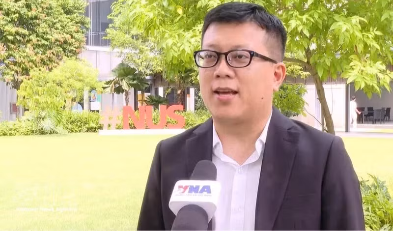 Le professeur associé et docteur Luu Anh Tuan, de l’Université technologique de Nanyang (NTU). Photo: VNA