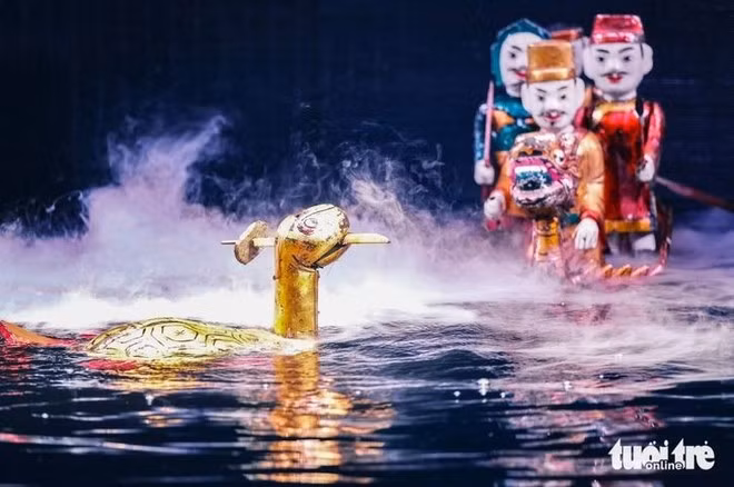 Les marionnettes sur l’eau sont nées il y a des siècles dans une quinzaine de villages du delta du fleuve Rouge, où abondent mares et étangs. Photo: tuoitre.vn