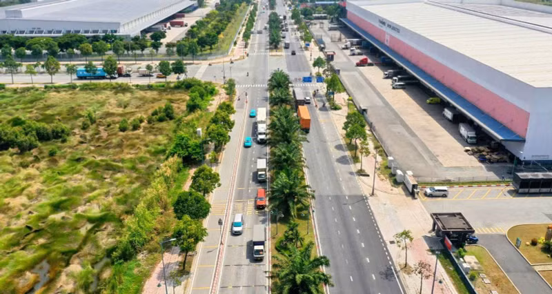 Le développement d'infrastructures logistiques modernes est identifié comme l'un des principaux moteurs de la croissance économique de Hô Chi Minh-Ville. Photo : baotintuc.vn