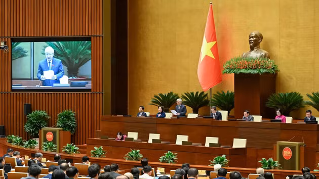 [En images] Clôture de la première session de la XVIe législature de l’Assemblée nationale