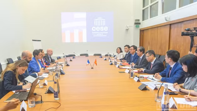 [Photos] Vietnam–France : des échanges renforcés en matière de politiques publiques