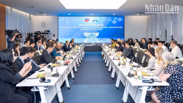 La Vision de la Communauté de l’ASEAN à l’horizon 2045 ne prendra tout son sens que si les idées se concrétisent par des actions à tous les niveaux, notamment dans les sous-régions.