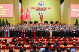 Allocution du Secrétaire général To Lam lors de la rencontre avec les sous-commissions chargées de la préparation du XIVᵉ Congrès du Parti et le Comité directeur chargé du bilan des 40 ans du Renouveau
