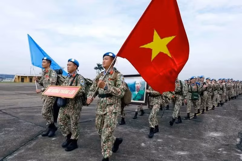 gin-giu-hoa-binh.jpg