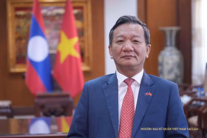 vietlao2-12052750.jpg