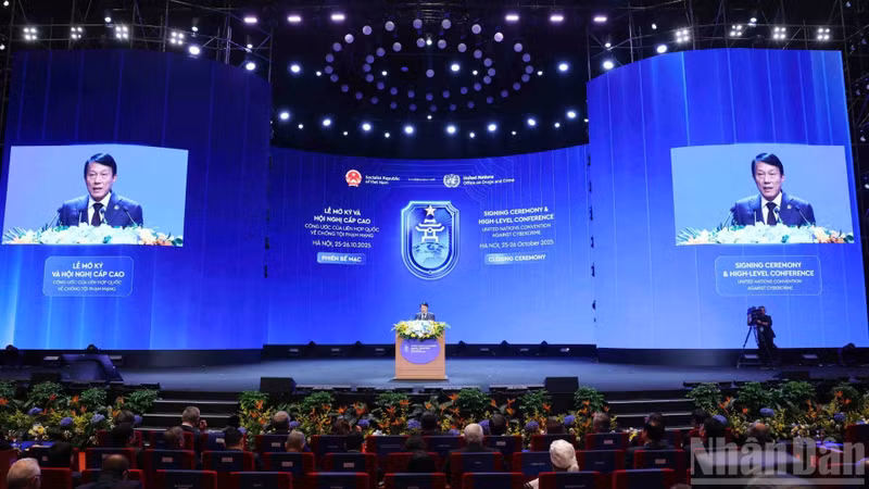 Le ministre vietnamien de la Sécurité publique, Luong Tam Quang, prend la parole. Photo : NDEL.