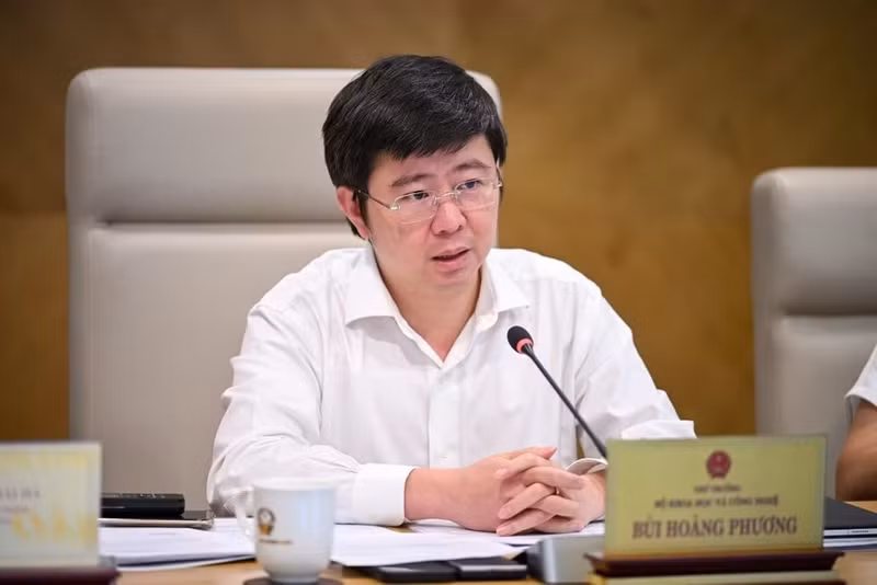 Le vice-ministre des Sciences et des Technologies, Bui Hoang Phuong. Photo : VNA.