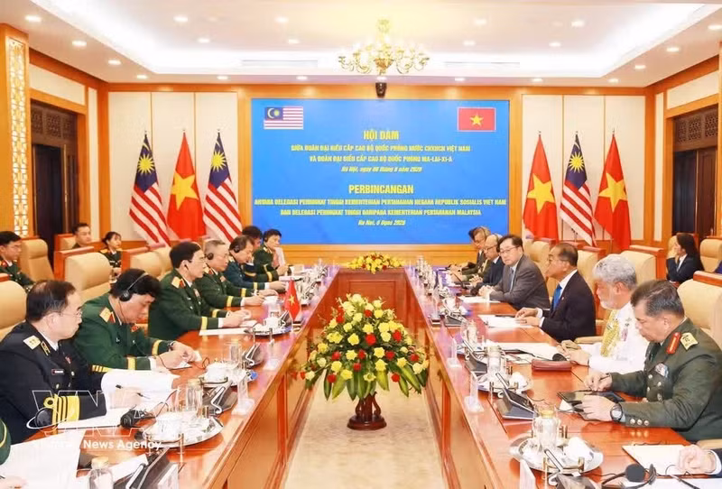 potal-bo-truong-quoc-phong-malaysia-tham-chinh-thuc-viet-nam-8936426.jpg