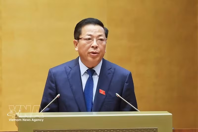 tran-hong-minh.jpg