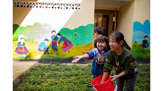 Le soutien de ChildFund Vietnam a pas apporté de la joie et une meilleure qualité de vie des élèves. Photo : thoidai.com.vn