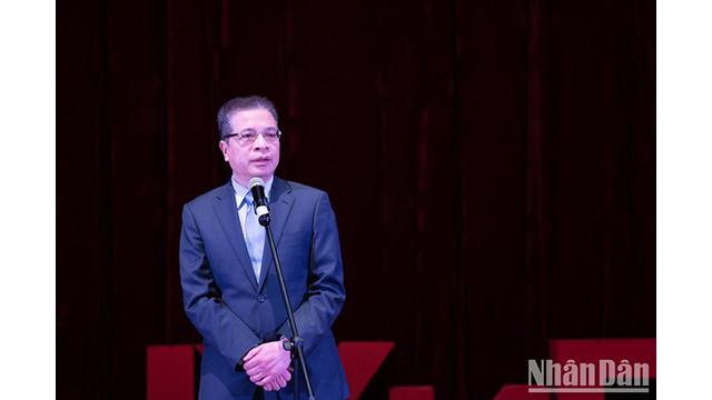 L'ambassadeur du Vietnam auprès de la Fédération de Russie, Dang Minh Khôi, s'exprime lors de l'événement. Photo : NDEL. L'ambassadeur du Vietnam auprès de la Fédération de Russie, Dang Minh Khôi, s'exprime lors de l'événement. Photo : NDEL.