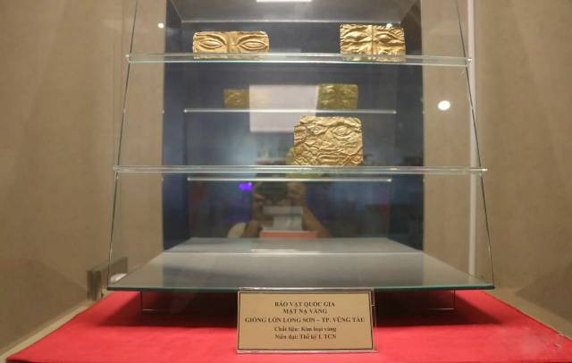 Le Premier ministre a signé, le 25 décembre 2021, un décret reconnaissant ces objets comme des trésors nationaux. Photo : Vietnamnet.