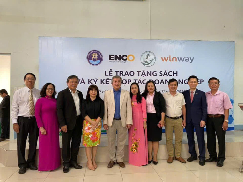 Le docteur Vo Ta Hân a aidé à connecter le Vietnam au reste du monde, notamment dans son rôle au sein de la communauté d’affaires à Singapour. Le docteur Vo Ta Hân a aidé à connecter le Vietnam au reste du monde, notamment dans son rôle au sein de la communauté d’affaires à Singapour.