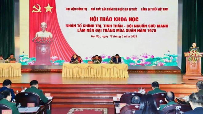 Atelier scientifique intitulé « Facteurs politiques et spirituels - Source de la grande Victoire du Printemps 1975 ». Photo: VNA. Atelier scientifique intitulé « Facteurs politiques et spirituels - Source de la grande Victoire du Printemps 1975 ». Photo: VNA.
