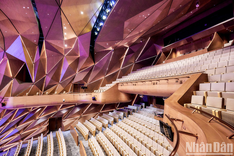 Le système audio se compose de haut-parleurs Array et Constellation. Photo: NDEL