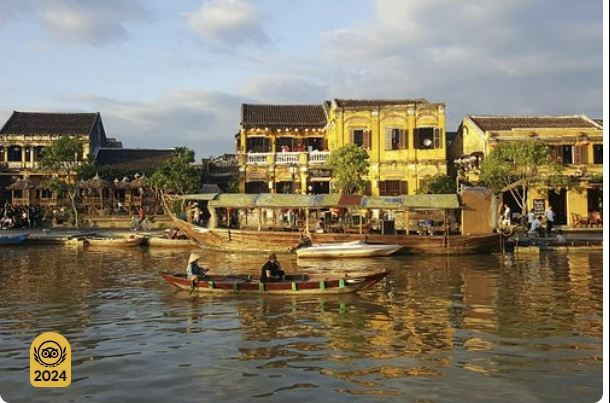 Hoi An se classe au 10e rang dans la liste des 25 meilleures destinations du monde. Photo: NDEL