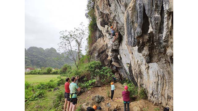 Le circuit d'escalade sportive dans la commune de Yên Thinh est né, promettant de devenir un nouveau produit touristique clé de la province de Lang Son. Photo: @poupou.boulder Le circuit d'escalade sportive dans la commune de Yên Thinh est né, promettant de devenir un nouveau produit touristique clé de la province de Lang Son. Photo: @poupou.boulder