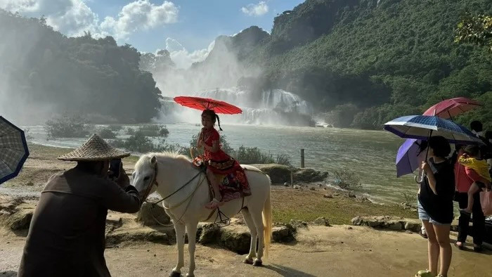 Les chutes de Ban Giôc accueillent à nouveau les visiteurs ảnh 5 Les chutes de Ban Giôc accueillent à nouveau les visiteurs ảnh 5